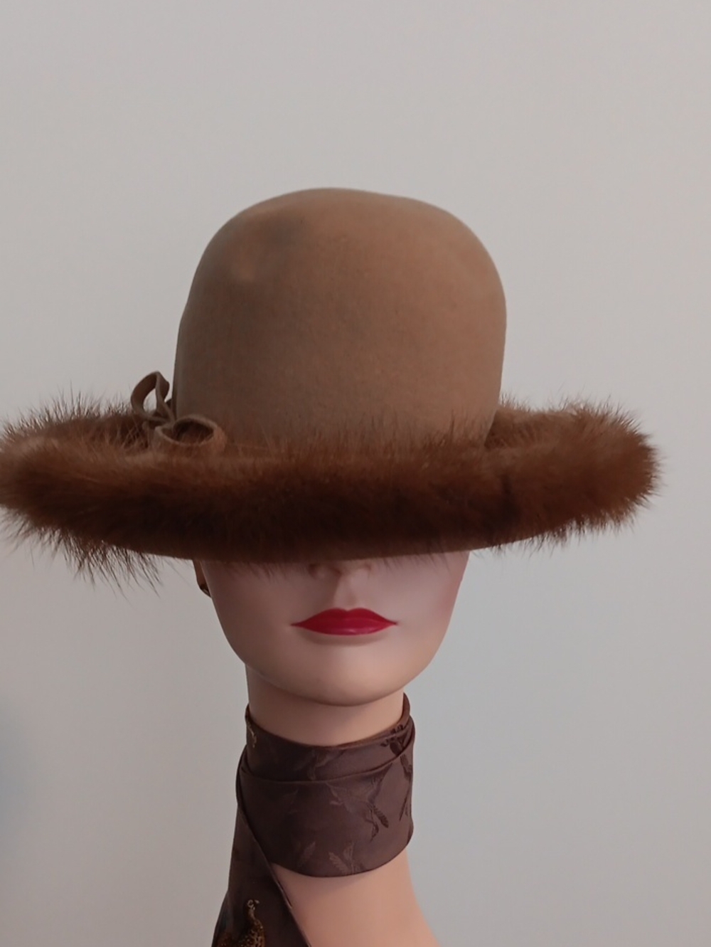 GEO. W. Bollman Co. Mr. K MINK Felt Vintage Hat.